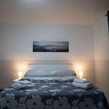 הוילה Casa Elena - Casa Vacanze Napoli Centro מראה חיצוני תמונה