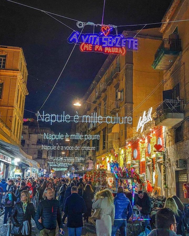 הוילה Casa Elena - Casa Vacanze Napoli Centro מראה חיצוני תמונה