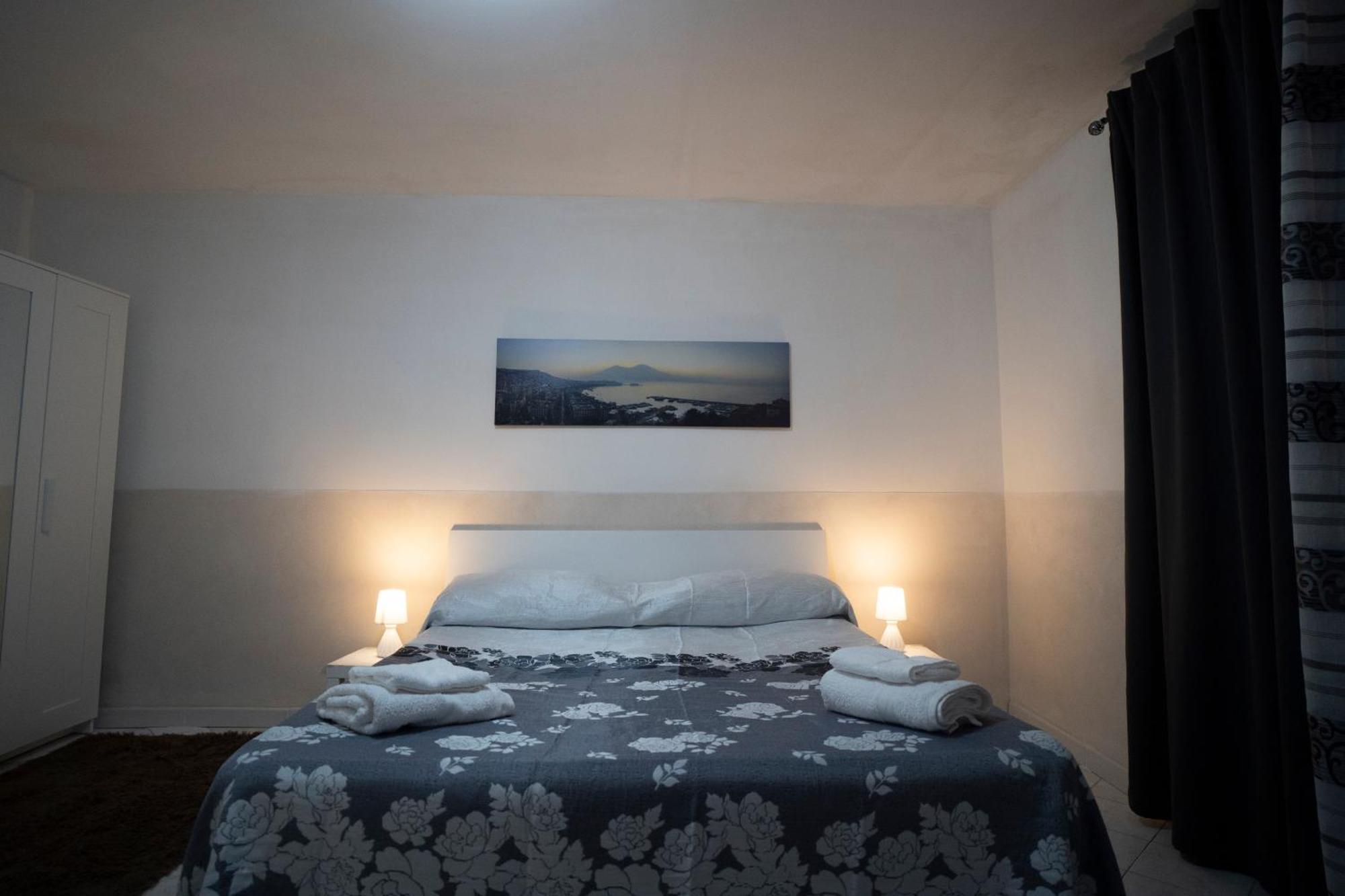 הוילה Casa Elena - Casa Vacanze Napoli Centro מראה חיצוני תמונה